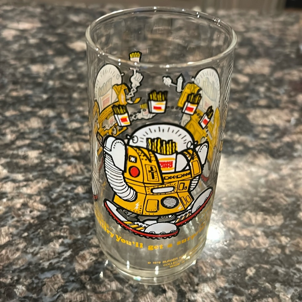 BURGER KING 1979 ROBOT OF FRIES COLLECTORS SERIES GLASS